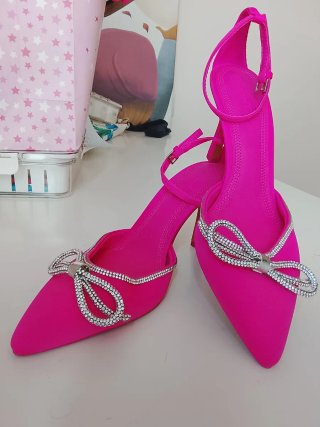 Zapatos de tacón fucsia