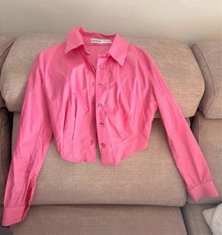Camisa rosa crop manga larga