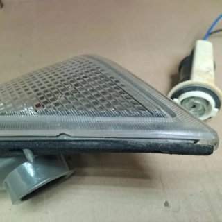 Piloto intermitente delantero derecho Alfa 75