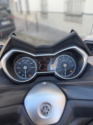Yamaha XMAX 300 Negra