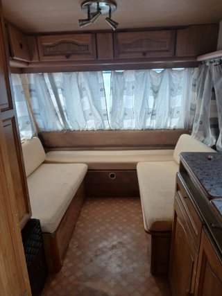 Caravana Adria Mystra 430