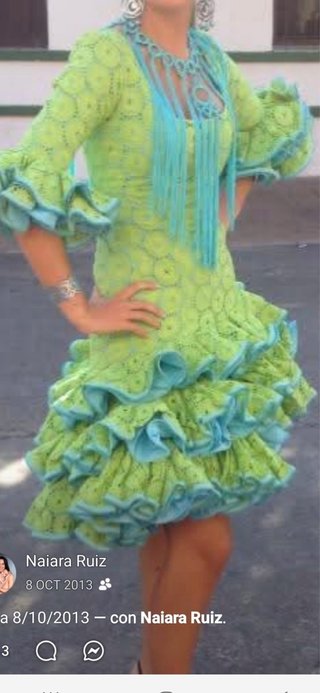 Traje corto de gitana verde y turquesa