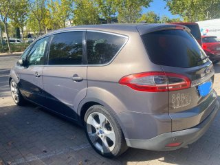 Ford s max titanium 2014