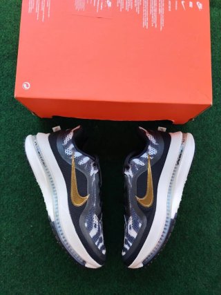 Nike Pegasus Premium Zebra