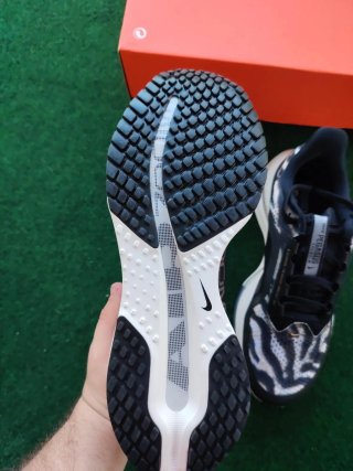 Nike Pegasus Premium Zebra