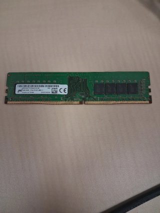 Módulo Memoria RAM 8GB DDR4