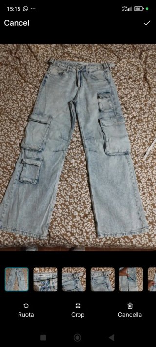 Jeans Bershka con tasconi
