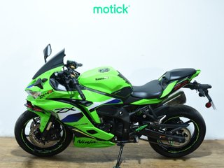 KAWASAKI ZX 4RR