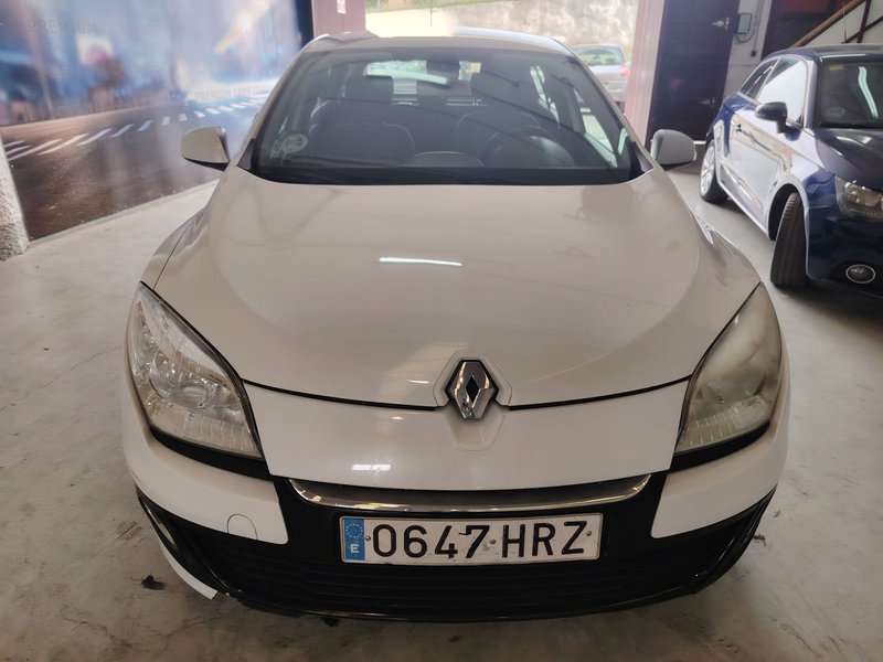 Renault Mégane 1.5 dCi Dynamique 2013, foto 3