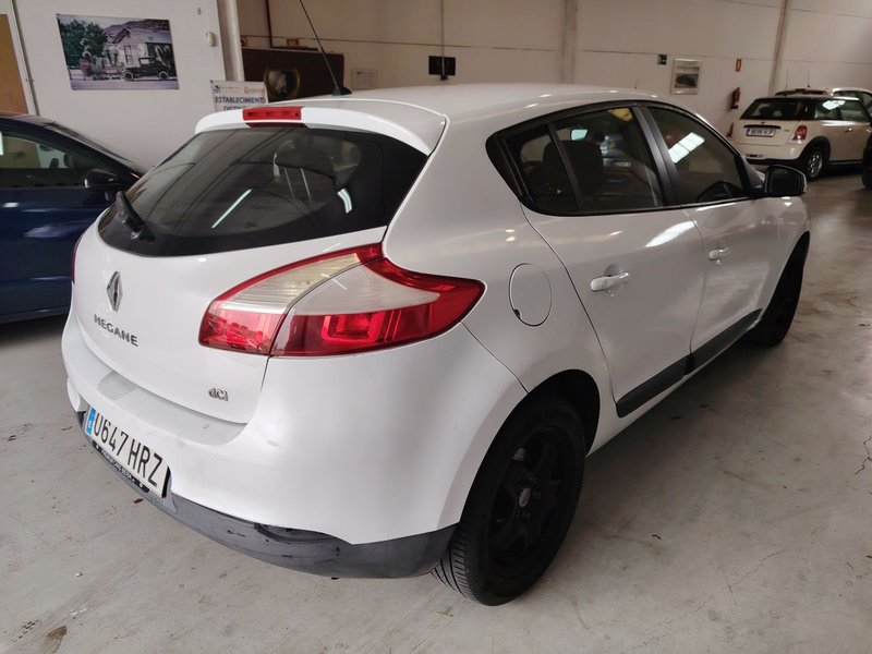 Renault Mégane 1.5 dCi Dynamique 2013, foto 6