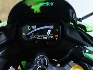 KAWASAKI ZX 4RR