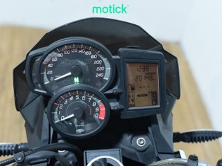 BMW F 800 R (A) (2 MALETAS) (AKRAPOVIC HOMOLOGADO)