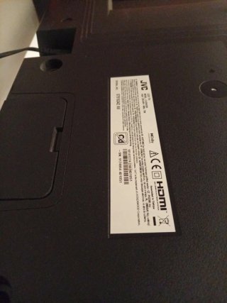 TV JVC Negra