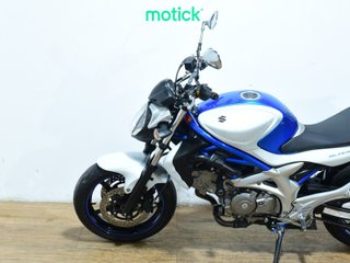 SUZUKI GLADIUS 650 (A)