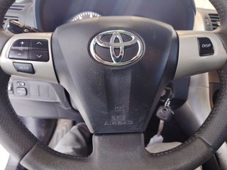 Toyota Auris 2011