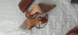 Zapatos y bolso fiesta marrón