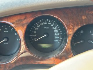 Jaguar XK8 1999 4.0 V8