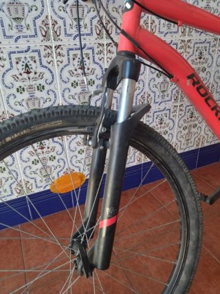 Bicicleta Rockrider 27.5 pulgadas Roja