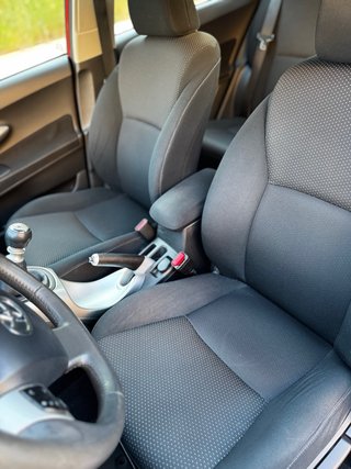Toyota Auris 2012
