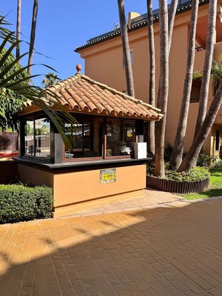 Piso en alquiler en Las Chapas-Alicate Playa en Marbella