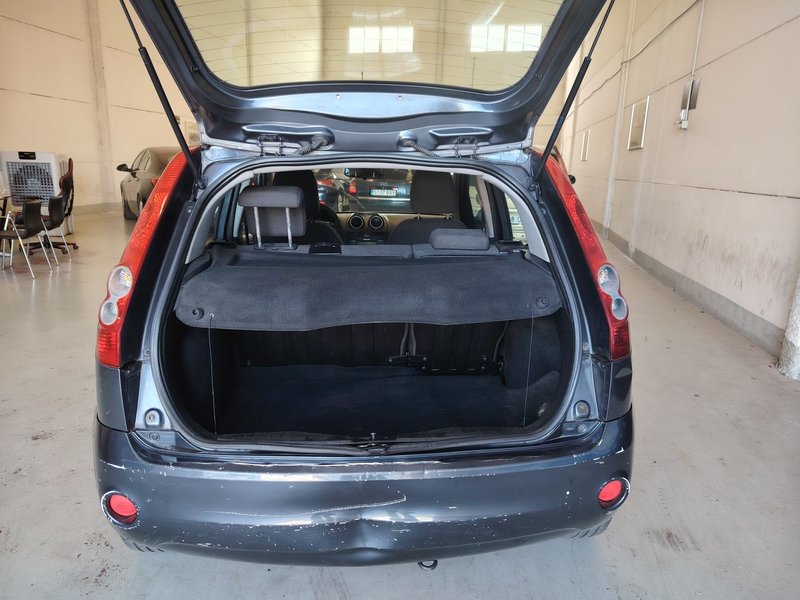 Ford Fiesta 2007, foto 7