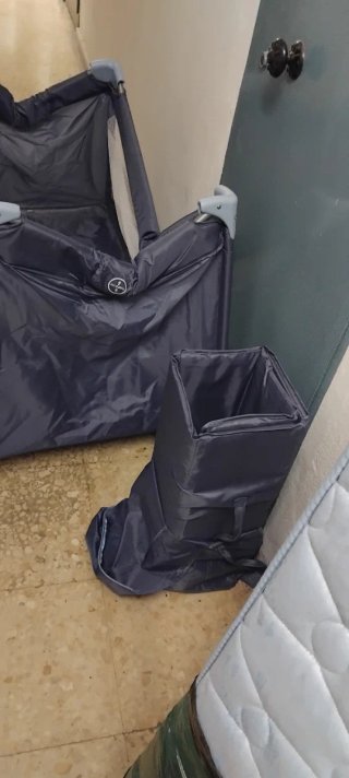 Cuna de viaje plegable azul