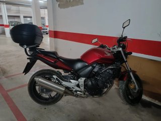 Moto Honda CBF Roja
