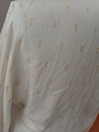 Vestido camisero Zara hueso con detalles dorados