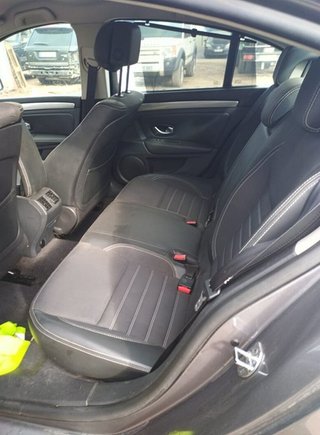 Tapa motor renault 620780001r laguna emotion 20067