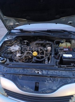 Tapa motor renault 620780001r laguna emotion 20067