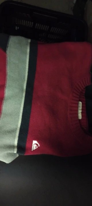 Sudadera Quiksilver Roja y Azul