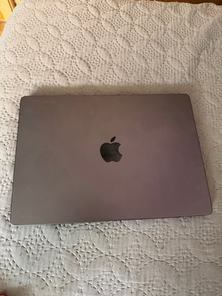 MacBook Pro 14 M4 16GB 512GB Gris Espacial