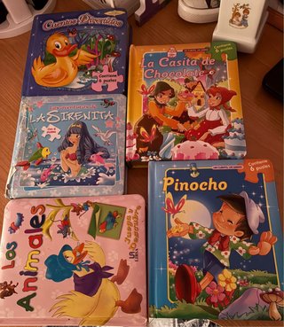Libros de Cuentos y Puzzles Infantiles