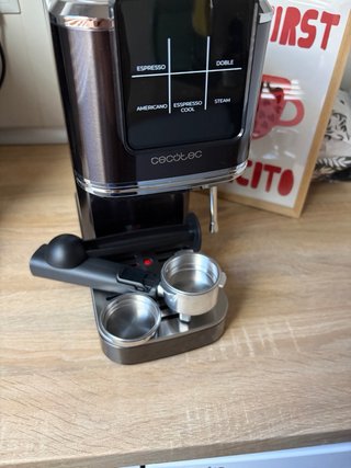 Cafetera Cecotec Cafelizzia ColdBrew Negra