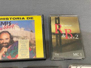 Lote de 11 Cassettes de Música Variada