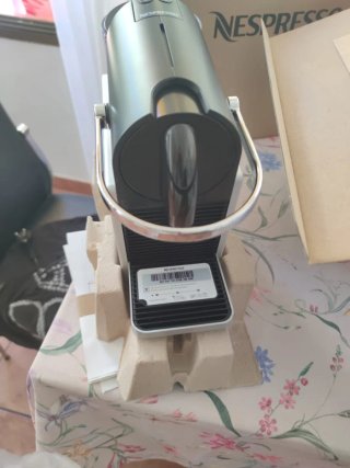 Cafetera Nespresso Pixie Original Nueva