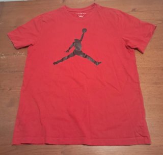 T-shirt Jordan rossa