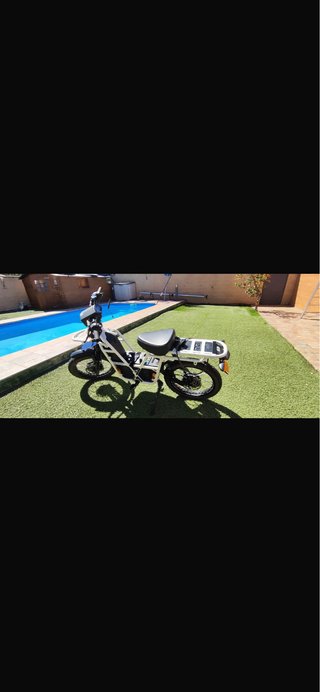 Moto Eléctrica UBCO 2X2