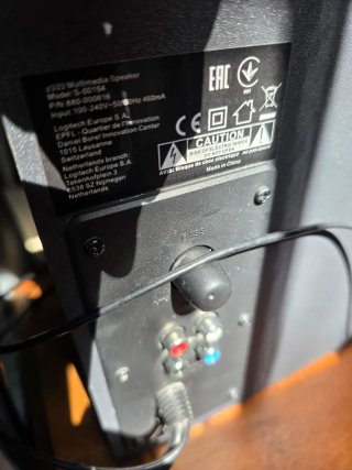 Altavoces Logitech para Ordenador