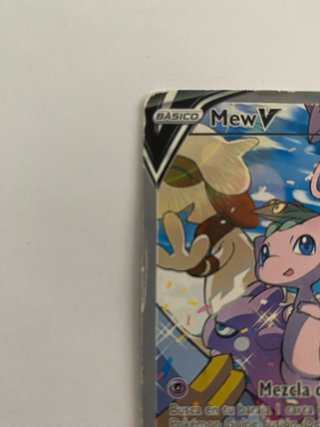 2 Cartas Pokémon: Mew V y Moltres de Galar V