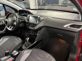Peugeot 2008 Allure 1.2 PureTech 110 S&S