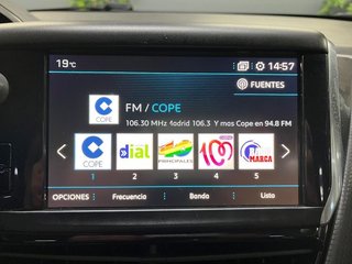 Peugeot 2008 Allure 1.2 PureTech 110 S&S