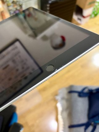 iPad 9ª Gen + Apple Pencil 1ª Gen + Teclado
