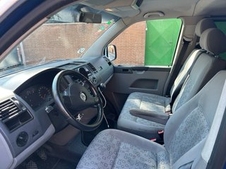 Volkswagen Caravelle 2009
