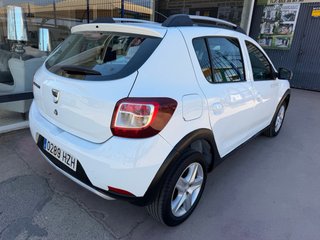 Dacia Sandero 2015