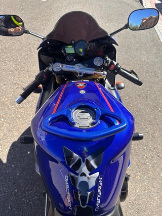 Yamaha R1