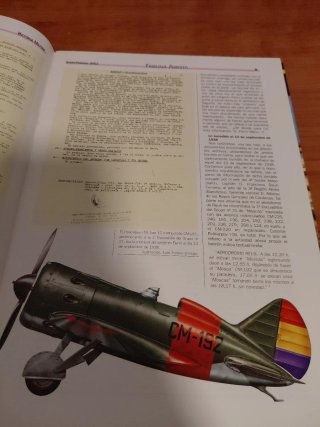 Lote de revistas y fasciculos de historia militar