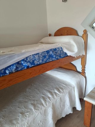 Literas de madera estilo colonial