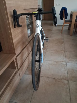 Bicicleta de carretera Megamo Pulse Elite