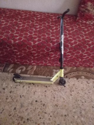 Patinete freestyle amarillo